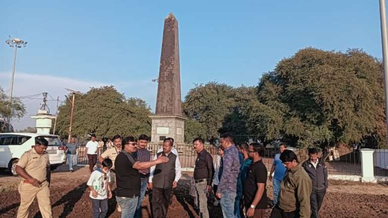 विजयस्तंभ अभिवादन दिनी बार्टी उभारणार ३०० पुस्तक स्टाॕलचे दालन
