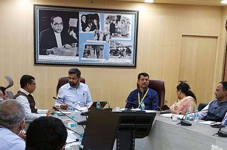 हडपसरची वाहतूक कोंडी: पुणे महापालिका अधिकाऱ्यांकडून आढावा