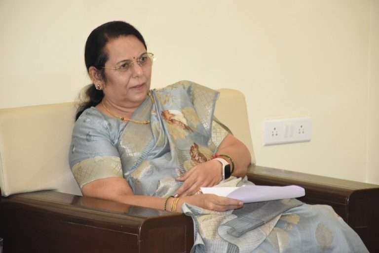 पोलीस यंत्रणांनी दोषसिध्दीचे प्रमाण वाढविण्याबरोबरच महिलांच्या गुन्ह्यांमागील कारणांचा शोध घ्यावा- उपसभापती डॉ. नीलमताई गोऱ्हे