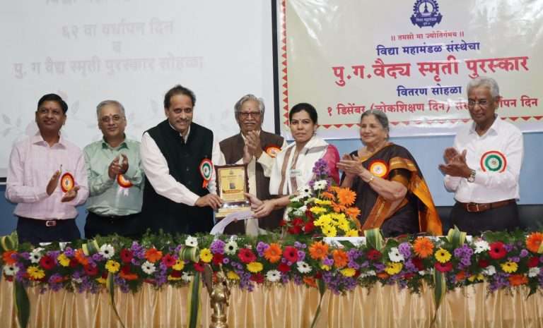 विशेष मुलांना सहानुभूती नाही तर नोकरीची गरज