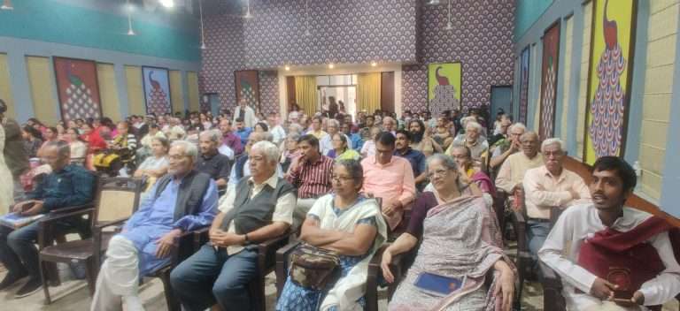 दीर्घ कालीन वैचारिक, सांस्कृतिक युद्ध जिंकावे लागेल : योगेंद्र यादव