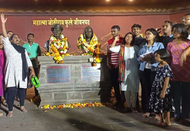 समताभूमीवर अपरिचीत साऊ समजून घेतली