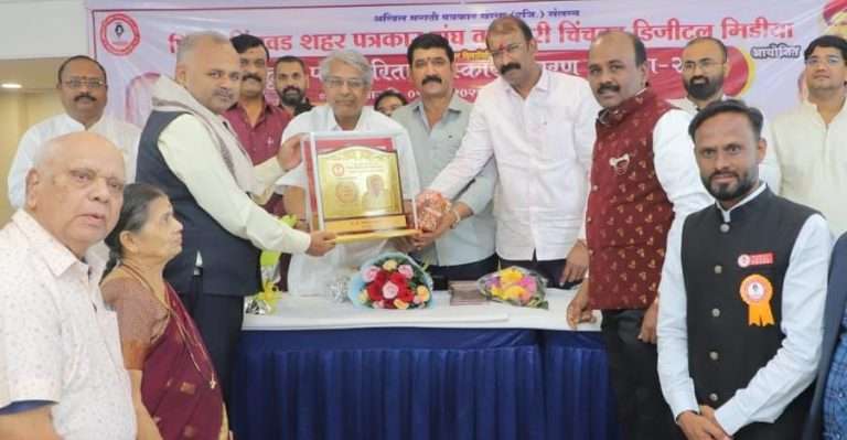 अंतःकरणातील परमेश्वर जागा ठेवल्यास कोणतेही आव्हान पेलता येते – अरुण खोरे