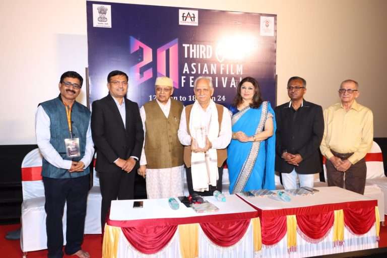 ‘एशियन कल्चर’ पुरस्काराने दिग्दर्शक रमेश सिप्पी सन्मानित