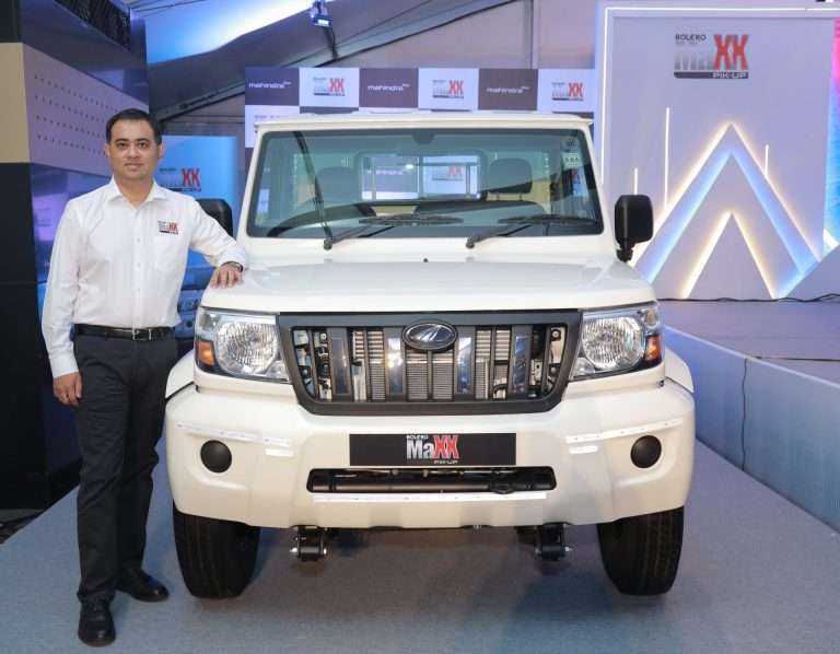 महिंद्रातर्फे बोलेरो MaXX पिक-अप रेंजच्या नवीन प्रकाराचे अनावरण : एसी सह उंचावला ड्रायव्हिंगचा अनुभव