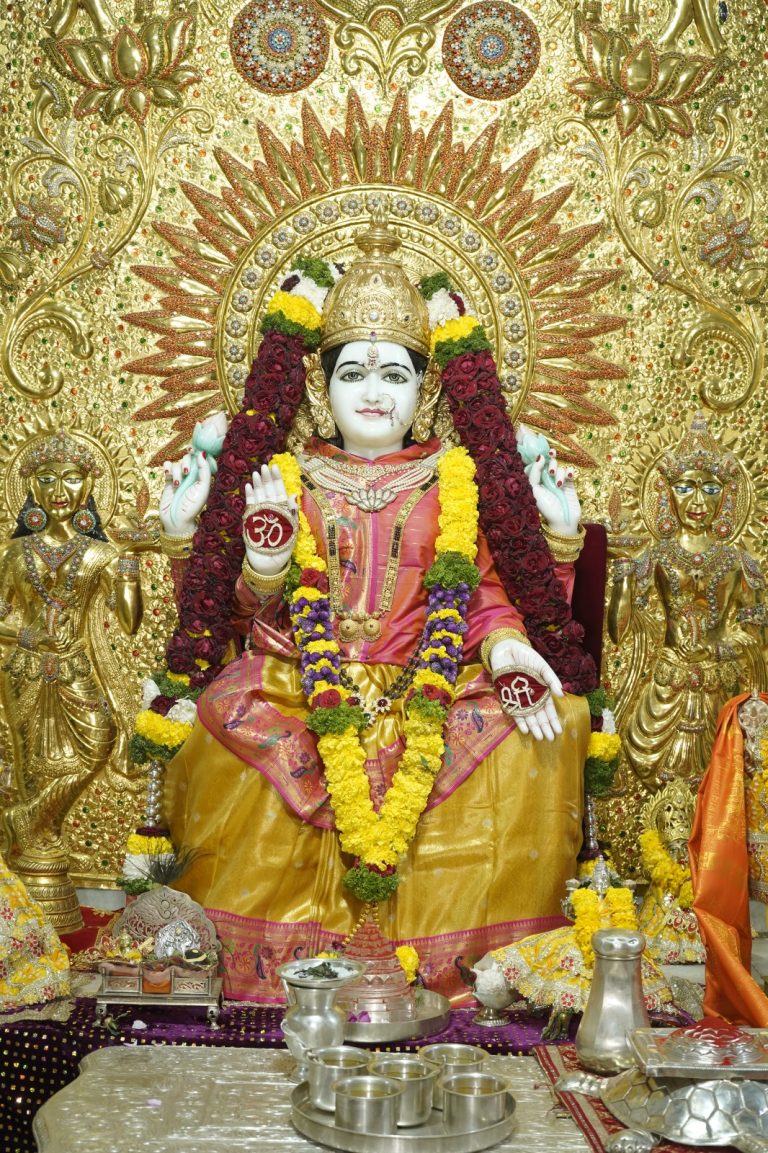 श्री महालक्ष्मी मंदिराच्या ४० व्या वर्धापनदिनानिमित्त ‘ब्रह्मोत्सव’
