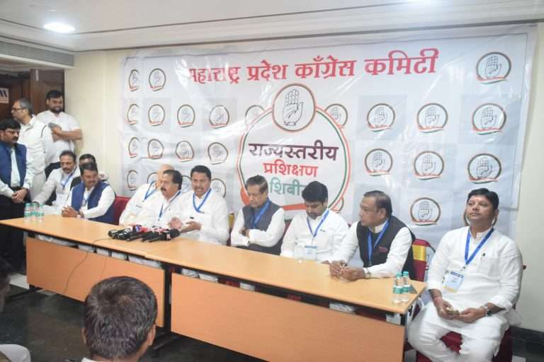 सहा दिवसात २६ लाख लोकांचा सर्वे कसा ? : नाना पटोले