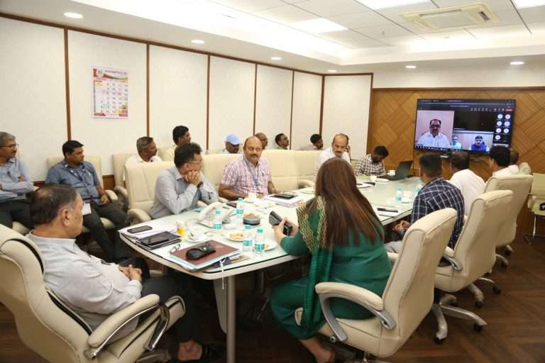 जुन्नरसह आंबेगाव येथील हिरडा पीक नुकसानभरपाईसंदर्भात जिल्हा प्रशासनाने प्रस्ताव पाठवावा-मंत्री दिलीप वळसे पाटील