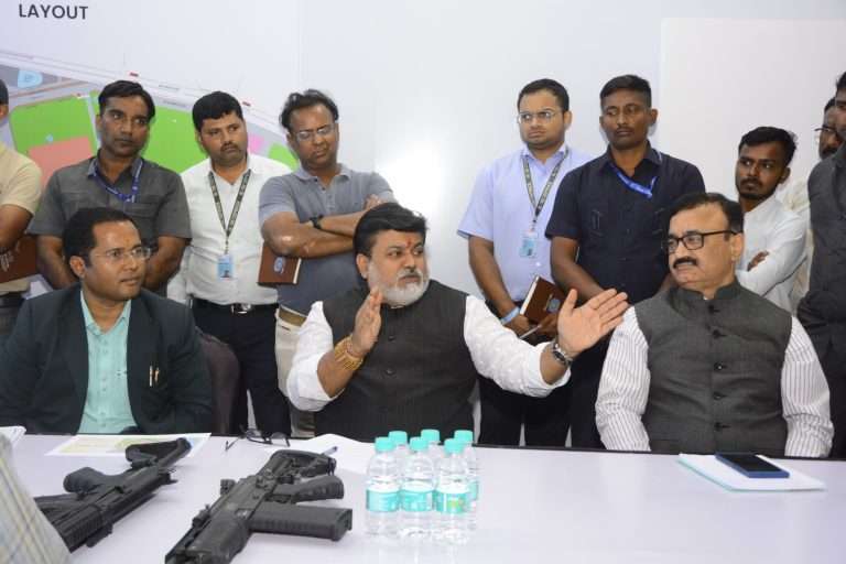 ‘महाराष्ट्र एमएसएमई डिफेन्स एक्स्पो’ ला विद्यार्थी आणि उद्योजकांनी भेट द्यावी-उद्योगमंत्री उदय सामंत