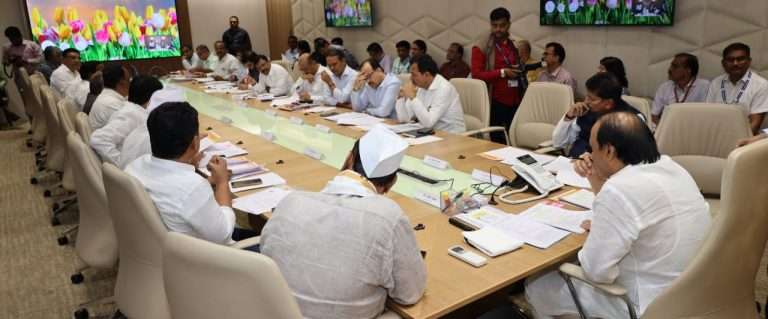 काजू प्रक्रिया उद्योगांना ‘एसजीएसटी’चा परतावा ५ मार्चपूर्वी द्या; ‘सीजीएसटी’ची अडीच टक्के रक्कमही तातडीने परत करावी-उपमुख्यमंत्री अजित पवार यांचे निर्देश