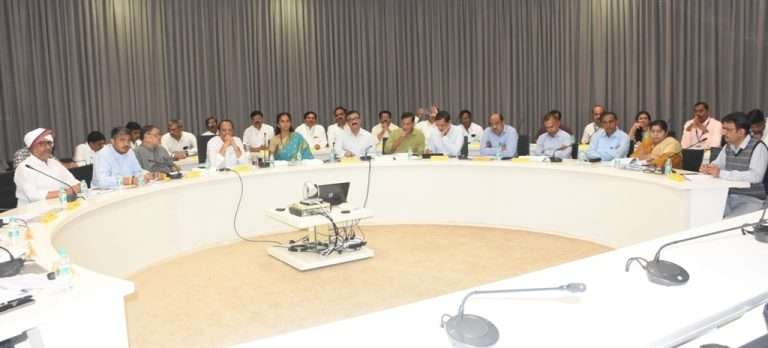नीरा कालवे सल्लागार समितीची बैठक उपमुख्यमंत्री अजित पवार यांच्या अध्यक्षतेखाली संपन्न