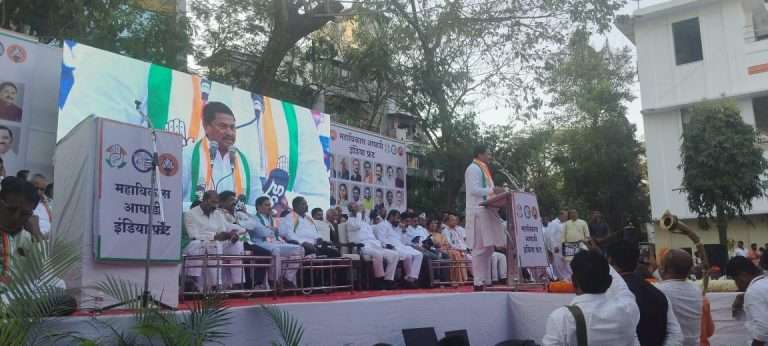 नरेंद्र मोदींची गॅरंटी खोटी, शेतकरी, जवान, महिला तरुण सर्वांना फसवले.