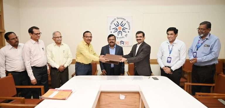 पुणे येथे ऑनलाईन निवडणूक निधी व्यवस्थापन प्रणालीबाबत राज्य सहकारी निवडणूक प्राधिकरण आणि स्टेट बँकेदरम्यान करार