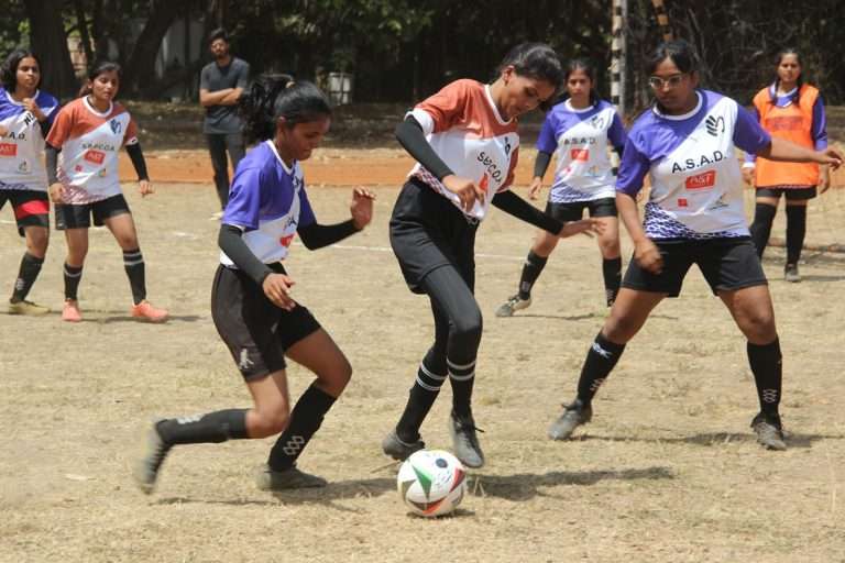 डीवायपीसीओएची विजयी सलामी