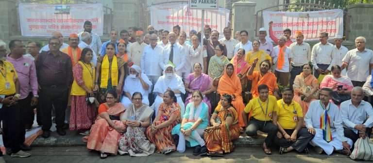 पैशाच्या हव्यासापायी कत्तलखान्यांंचे खासगीकरण-विक्रमकुमार यांच्यावर मिलिंद एकबोटे,प्रवीण चोरबोलेंचे गंभीर आरोप