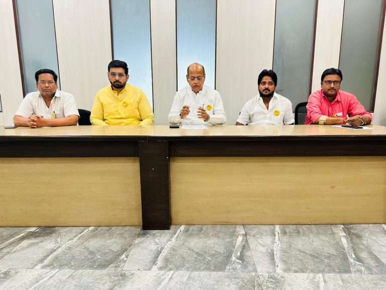नियोजित साधू वासवानी पुलाच्या आराखड्यात बदल करा :माजी आमदार मोहन जोशी