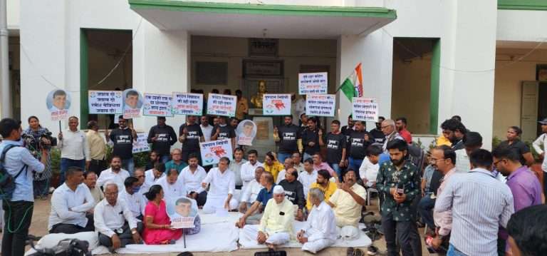 आता निष्ठावंतच न्यायासाठी काढणार संघर्ष यात्रा-पुणे कॉंग्रेसमध्ये मोठी हलचल