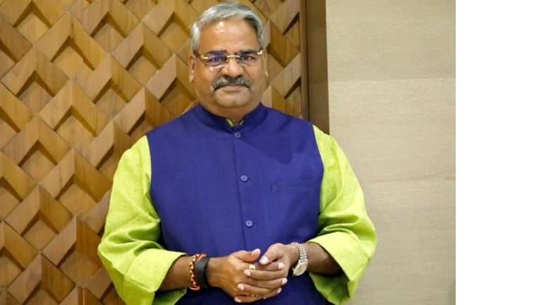 म्हाडाच्या 4,186 घरांसाठी 2.15 लाख अर्ज; मार्चमध्ये आणखी 3,000 घरे:पुणे मंडळाची मोठी घोषणा, सोडतीची नवी मालिका सुरू