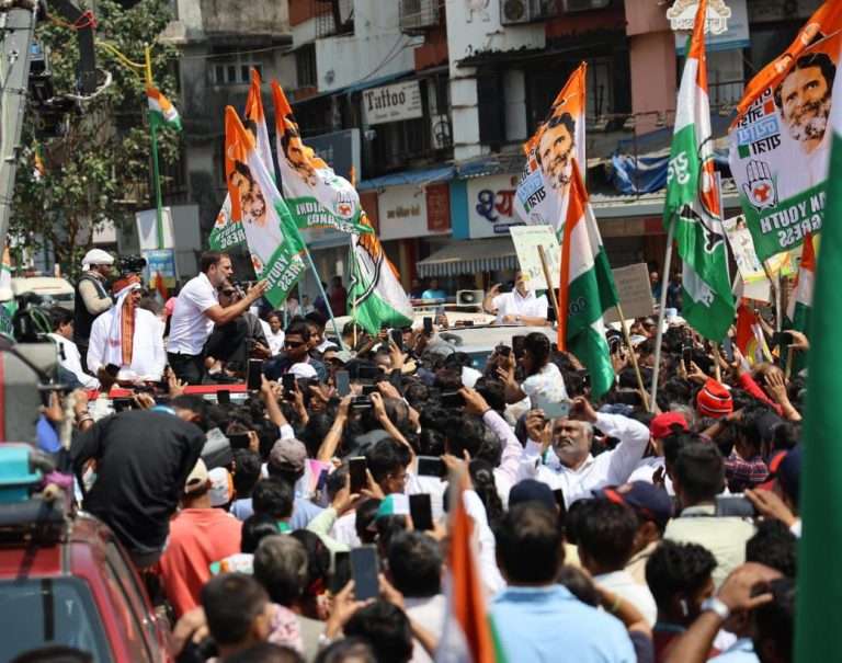 पुण्याच्या सिरम कंपनीकडून मोदींना कोट्यवधी रुपयांचा हप्ता,पूनावाला भाजपला पैसे देत असल्याचा राहुल गांधींंचा आरोप (व्हिडीओ)
