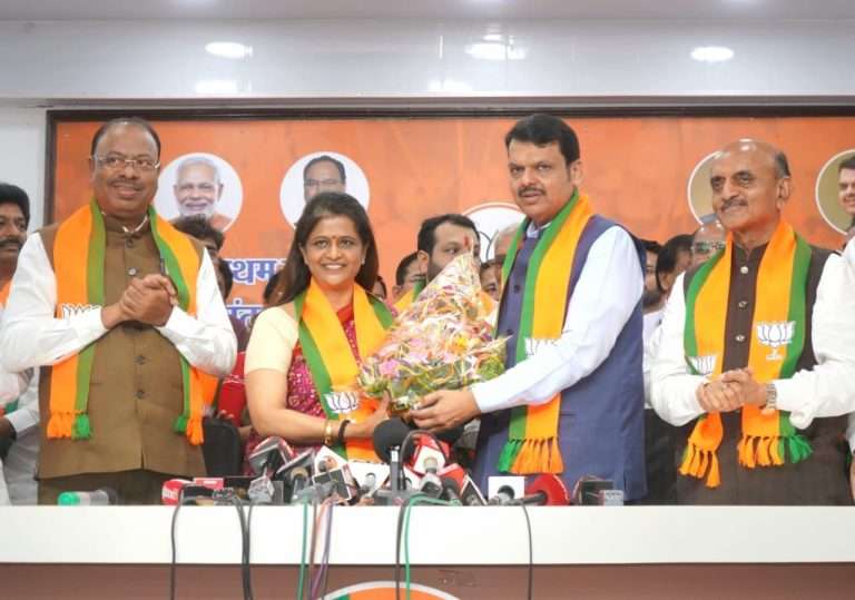 डॉ. अर्चना पाटील यांच्या प्रवेशामुळे मराठवाड्यात भाजपा ला आणखी बळ मिळेलउपमुख्यमंत्री देवेंद्र फडणवीस यांचा विश्वास