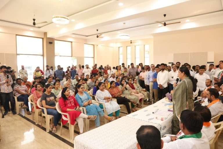सुनेत्रा पवार यांचा बावधन दौरा.