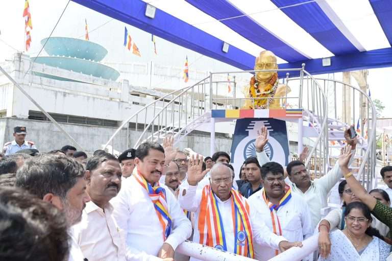 देशाच्या स्वातंत्र्य चळवळीत काँग्रेसचे लोक फासावर चढले; RSS, भाजपाचे लोक कुठे होते ?