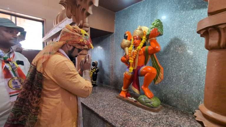 चोरलेली गोष्ट कोण अभिमानानं मिरवत का आणि चोरलेल्या गोष्टीवर कोणी विश्वास ठेवत का?