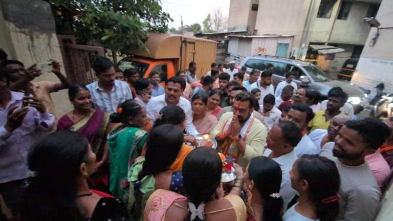 निवडणुकीच्या प्रचारात मुळ मुद्दे भरकटवले जातायेत – डॉ. अमोल कोल्हे