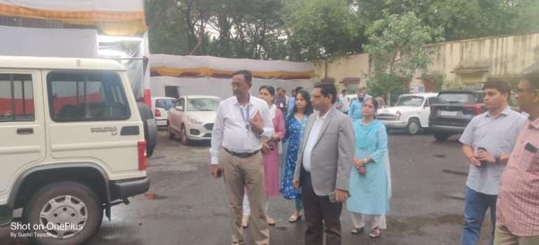 कोथरुड विधानसभा मतदारसंघातील निवडणूक कामकाजाचा खर्च निरीक्षकांकडून आढावा