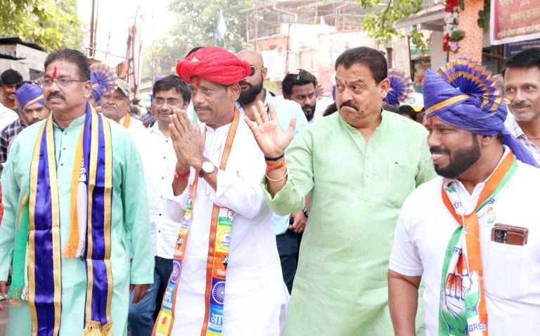 पुणे कॅन्टॉन्मेंट व वडगाव शेरी पदयात्रेत रवींद्र धंगेकरांना चांगला प्रतिसाद..