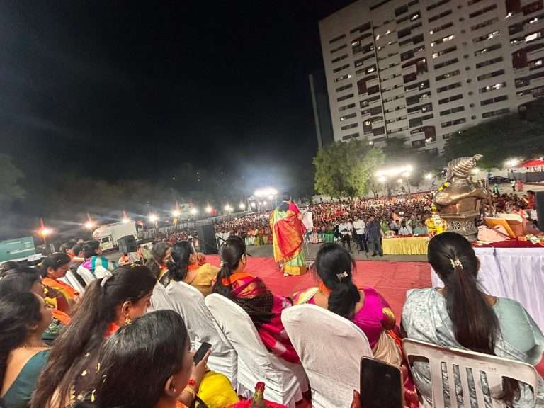 शिवसेनेच्या महामेळाव्यात हजारो महिलांचा महासंकल्प..!!