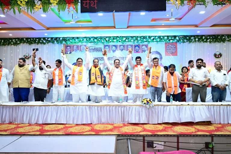 उद्धव ठाकरे हे आधुनिक महाभारतातील दुर्योधन – संदीप देशपांडे