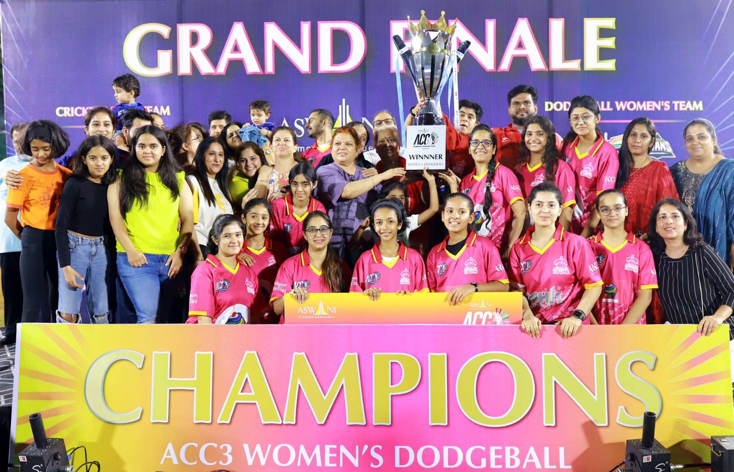 रामचंदानी सुपर जायंट्सने पटकविले 'आसवानी क्रिकेट कप-३'चे विजेतेपद