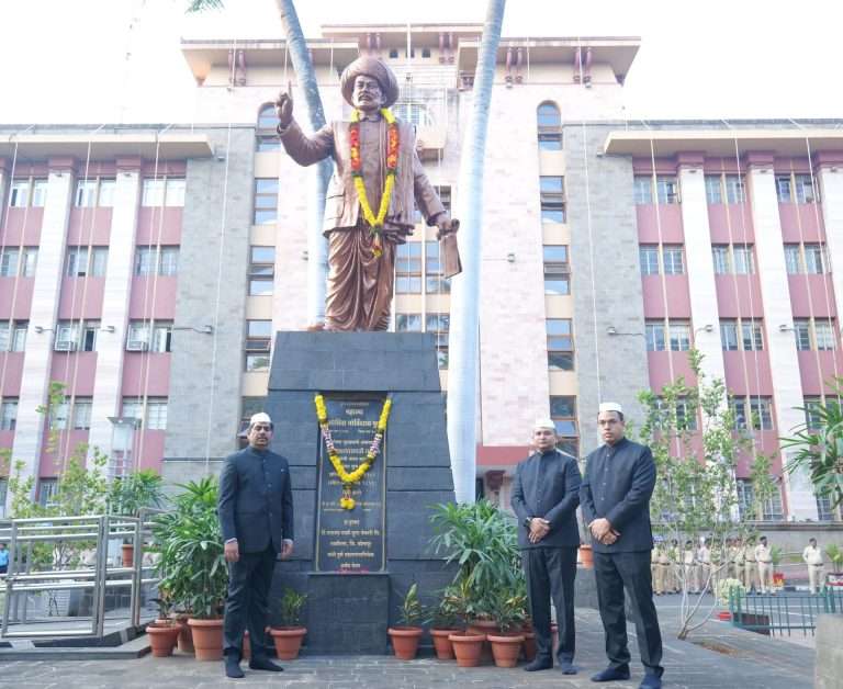 पुणे महापालिकेच्या वतीने महाराष्ट्र राज्य स्थापनेचा ६४ वा वर्धापन दिन संपन्न.