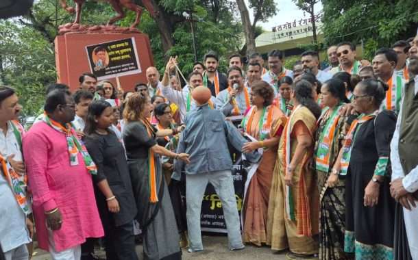 उपमुख्यमंत्री देवेंद्र फडणवीस यांनी त्वरीत राजीनामा द्यावा-अरविंद शिंदे