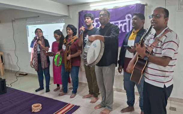 स्त्री पुरुष समानतेसाठी समाजाच्या सर्व स्तरात जागृती करायला पाहिजे 