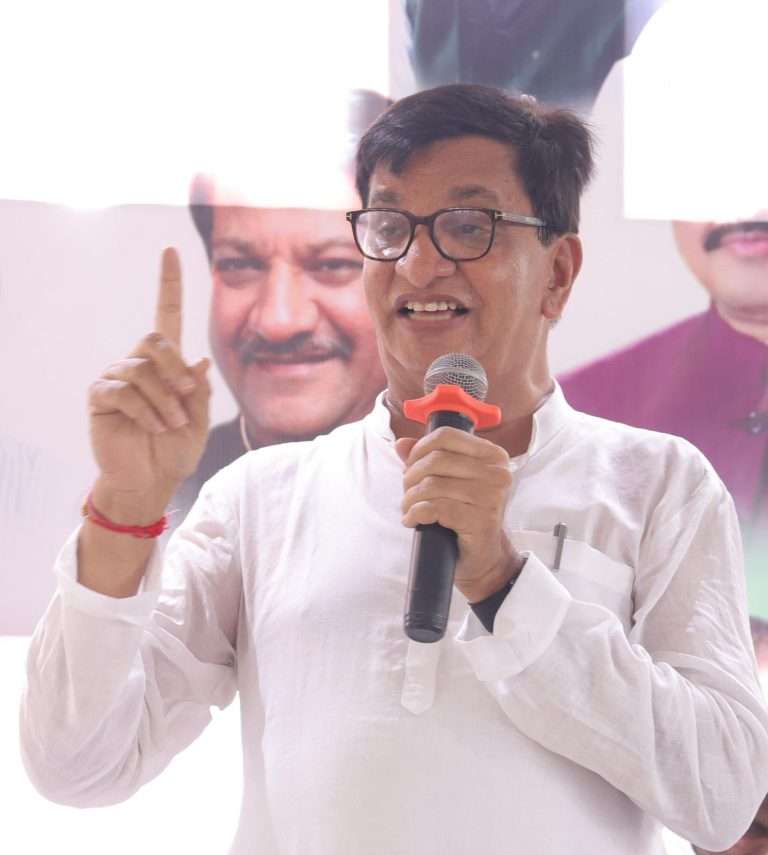 काँग्रेसची मनसेसोबत आघाडीला ठाम नकार:ज्येष्ठ नेते बाळासाहेब थोरातांचा स्पष्ट इशारा, कोणत्याही परिस्थितीत मनसेबरोबर जाणार नाही