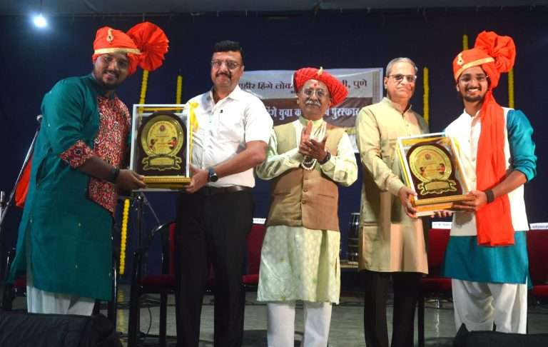 लोककलावंतांसाठी महापालिकेने हक्काची जागा द्यावी-शाहीर हेमंतराजे मावळे