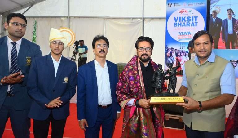 येत्या ३ वर्षात भारत तिसरी आर्थिक महासत्ता म्हणून उदयास येईल: केंद्रीय मंत्री अनुराग सिंह ठाकुर