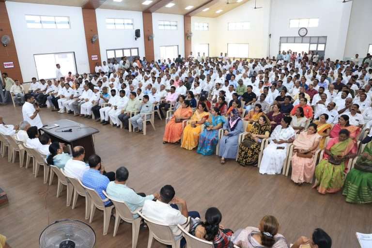 ’राहुल गांधी ४ व ५ ऑक्टोबर रोजी कोल्हापूर दौऱ्यावर,काँग्रेस पक्ष ‘हाउस फुल्ल!