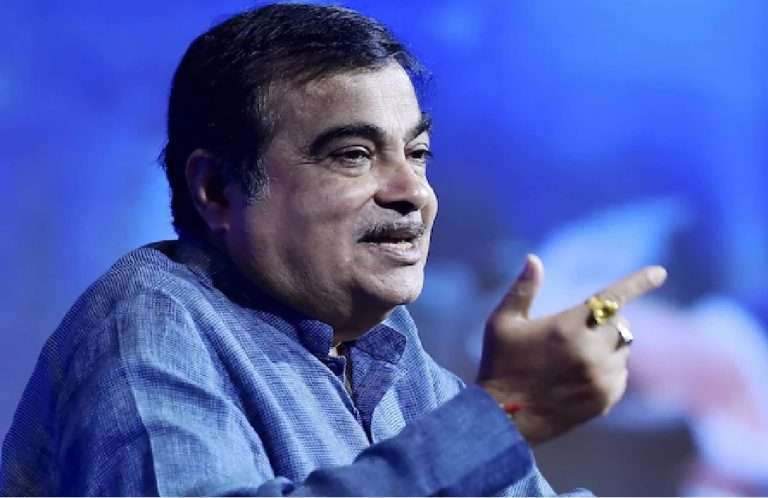 शिवाजी महाराज सर्वधर्मसमभाव मानणारे:त्यांनी मशि‍दीवर हल्ला केला नाही, त्यांनी अफजलखानची कबर बांधायचा आदेश दिला- गडकरी