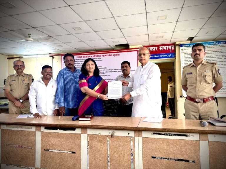 दिवाळीच्या सुमारास खासगी बस गाड्यांच्या भाड्यावर नियंत्रण ठेवा