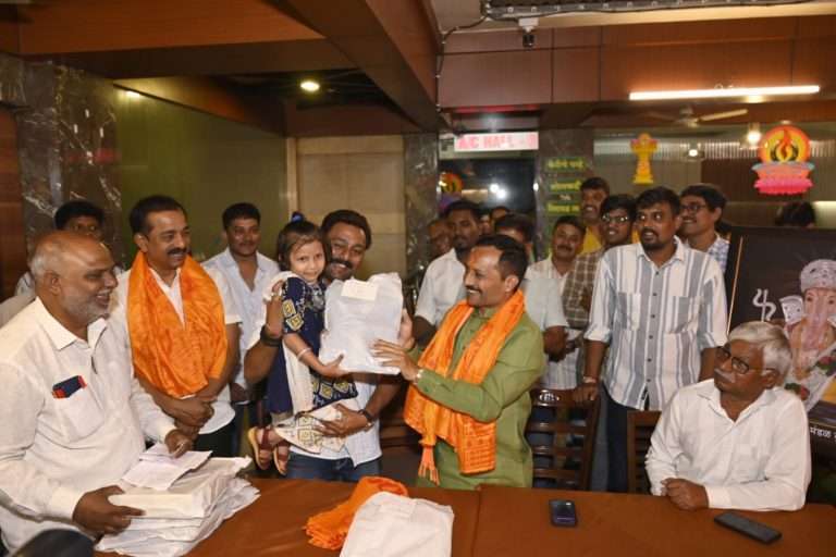 माणुसकीची दिवाळी सर्वत्र जावो :हेमंत रासने