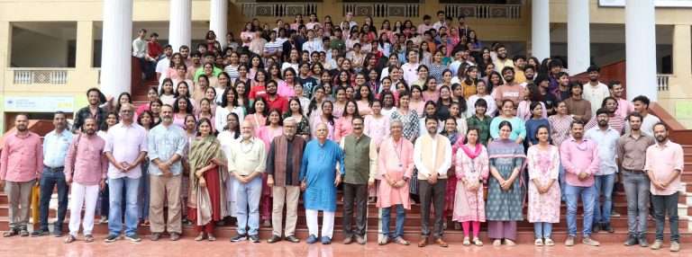 छायाचित्र समाजाचा आरसा असते-डाॅ.सुधाकर चव्हाण