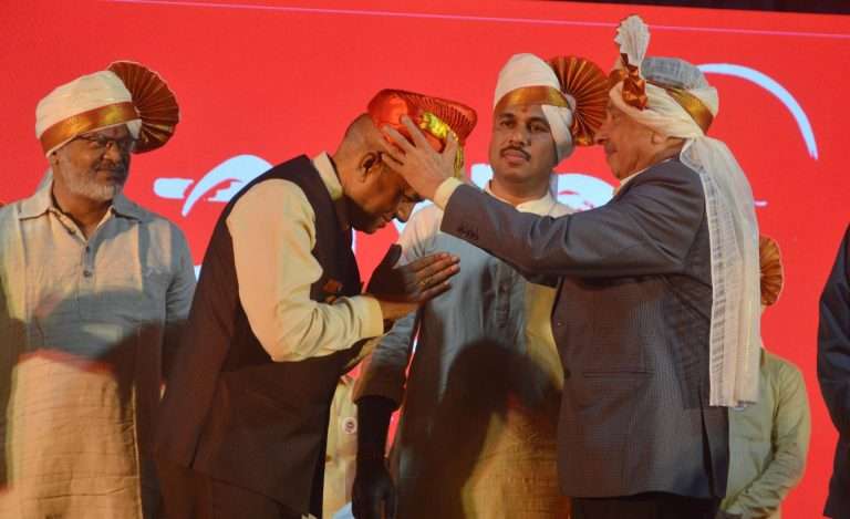 हात-पाय नसले तरी मनाने ताकदवान राहण्याची शिकवण सैनिकांकडून मिळते -निवृत्त एअरमार्शल भूषण गोखले