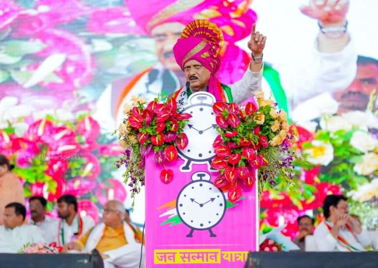 दिवाळीत लाडक्या बहिणींना मिळणार 3 हजार:भाऊबीजेला रिकाम्या हाताने पाठवणार नाही, अजितदादांचा वादा