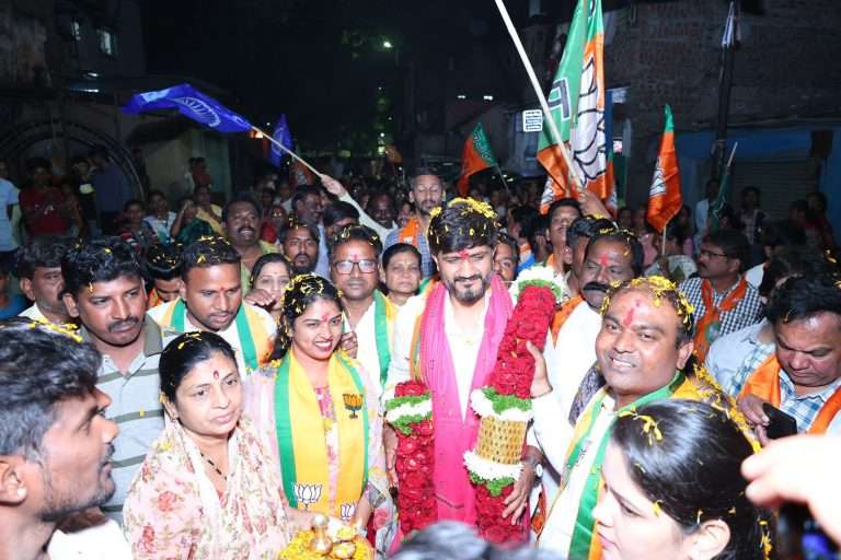 मागील पाच वर्षांत केलेल्या विकासकामांच्या जोरावर निवडून येणारच आमदार सिद्धार्थ शिरोळे यांचा विश्वास