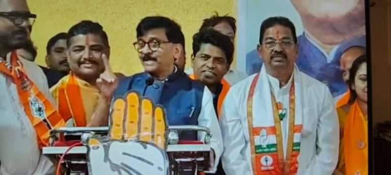 महाराष्ट्राला गुजरातचे गुलाम व्हायचे आहे काय ? संजय राऊतांचा सवाल