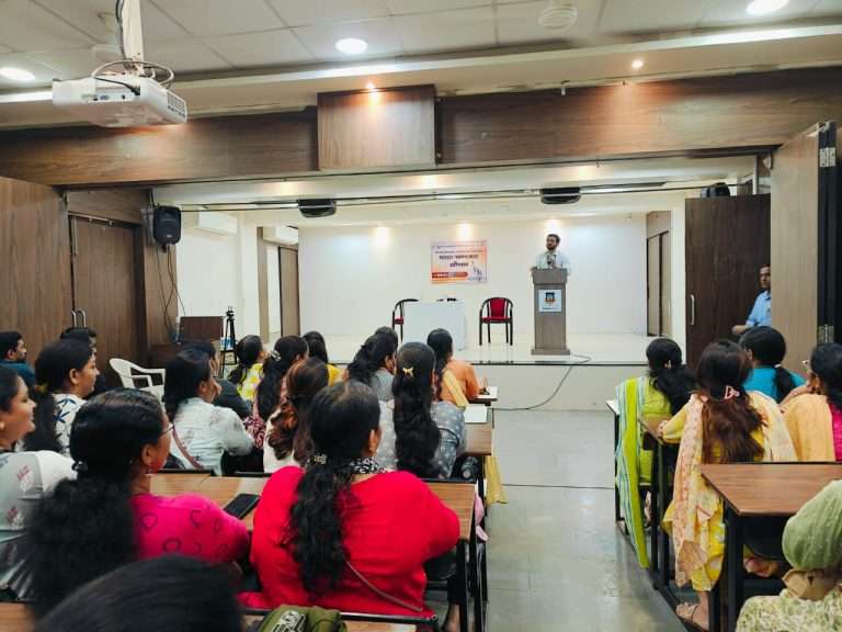 सरहद महाविद्यालय व इतर महाविद्यालयांत मतदार जनजागृतीचे उपक्रम