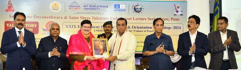 देश निर्मितीसाठी शिक्षकांची भूमिका महत्वाची डॉ.फिरोज बख्त अहमद